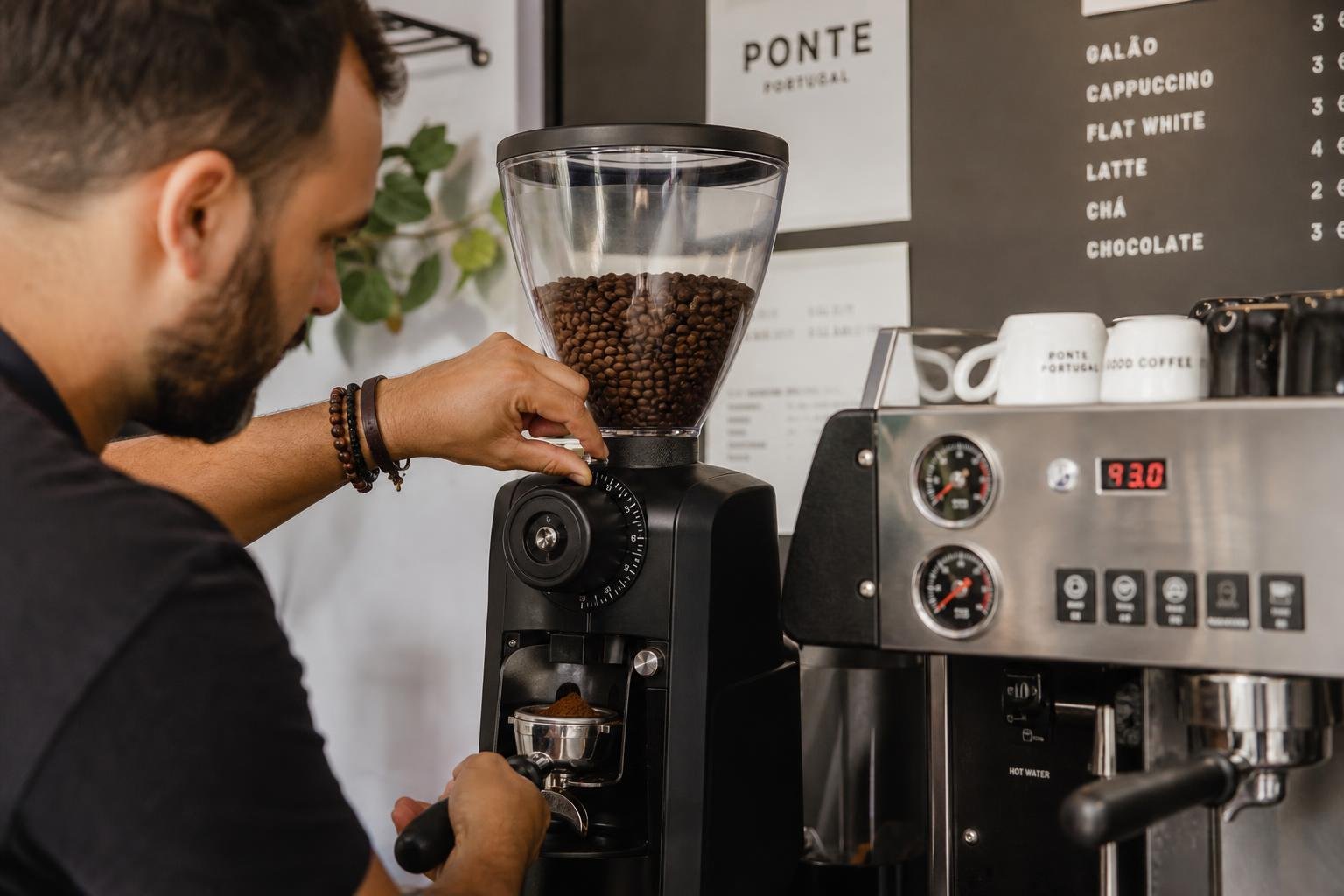 découvrez les meilleurs cafés portugais incontournables, alliant tradition et saveurs authentiques pour un voyage gustatif unique au portugal.